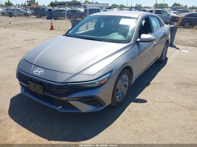 Hyundai ELANTRA SEL 2024 KMHLM4DG0RU807846 Image 2