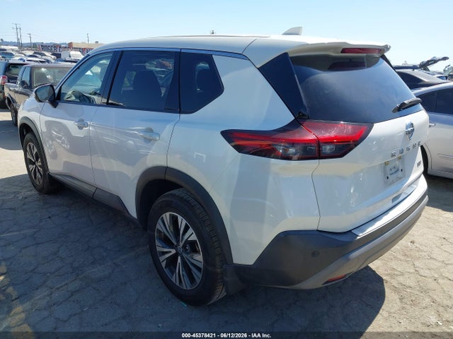 JN8AT3BA1MW014984 Nissan Rogue Sv Fwd