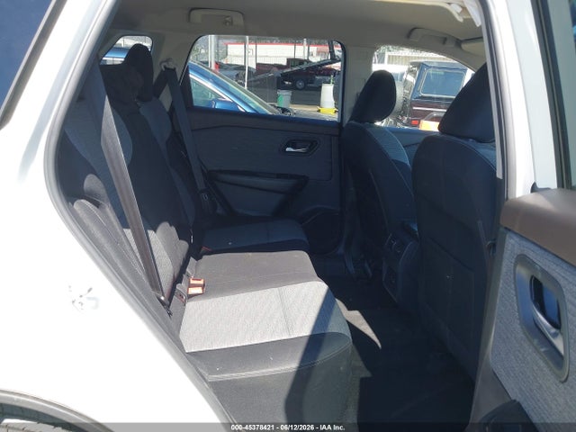 JN8AT3BA1MW014984 Nissan Rogue Sv Fwd