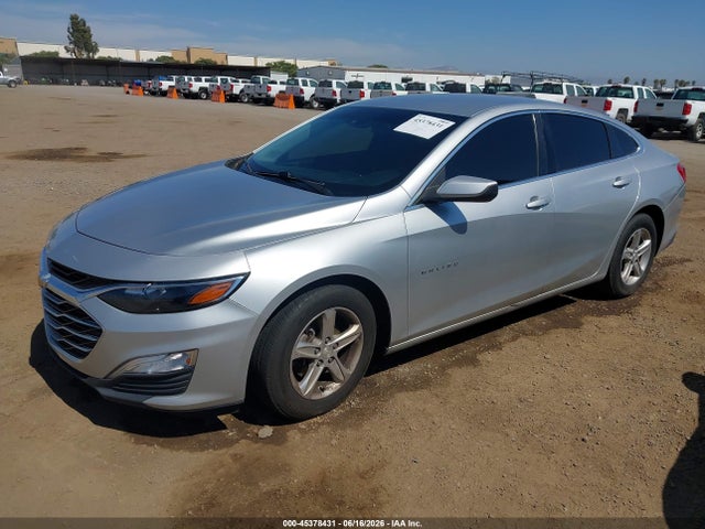 1G1ZC5STXKF182009 Chevrolet Malibu 1fl