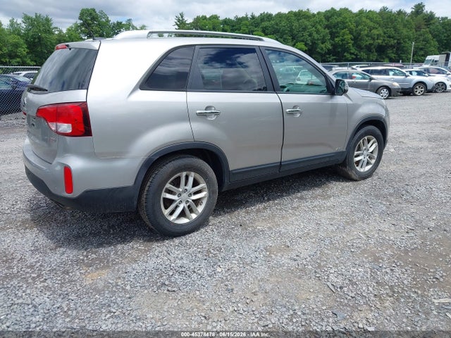 Продажа на аукционе авто 2015 Kia Sorento Lx, vin: 5XYKTCA62FG654974, номер лота: 45378478