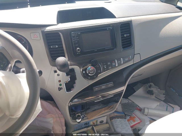 5TDKK3DC7ES446515 Toyota Sienna Le V6 8 Passenger