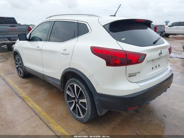 JN1BJ1CP9KW241529 Nissan Rogue Sport Sl