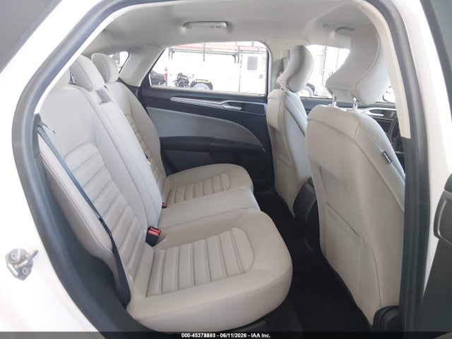 3FA6P0UUXJR278916 Ford Fusion Hybrid S