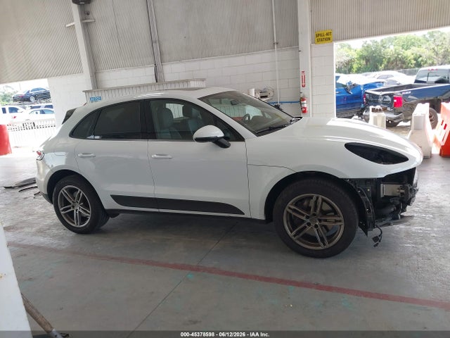 45378598 :رقم المزاد ، WP1AA2A51MLB06290 vin ، 2021 Porsche Macan مزاد بيع