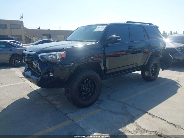 Toyota 4runner Sr5 Premium 2024 JTENU5JR7R6286018 Image 2