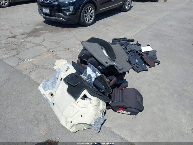 Aukcja sprzedaży 2022 Mercedes-benz Gls 450 4matic, vin: 4JGFF5KE2NA684772, numer aukcji: 45378615