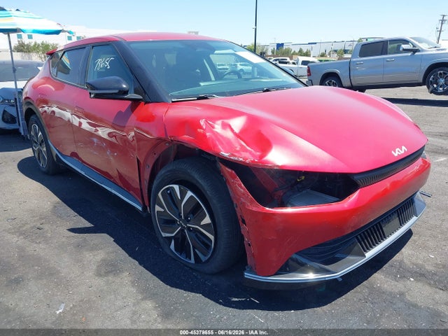 2022 KNDC34LA2N5042955 main image