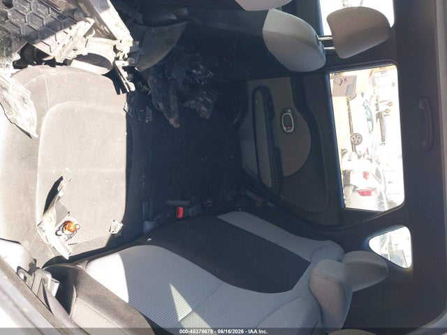 KIA Soul 2017 KNDJN2A2XH7466894 Image 17