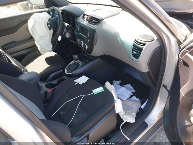 KIA Soul 2017 KNDJN2A2XH7466894 Image 5