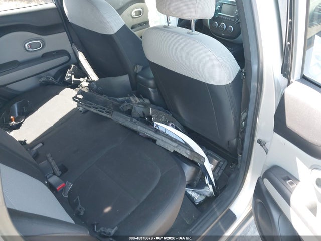 KIA Soul 2017 KNDJN2A2XH7466894 Image 8