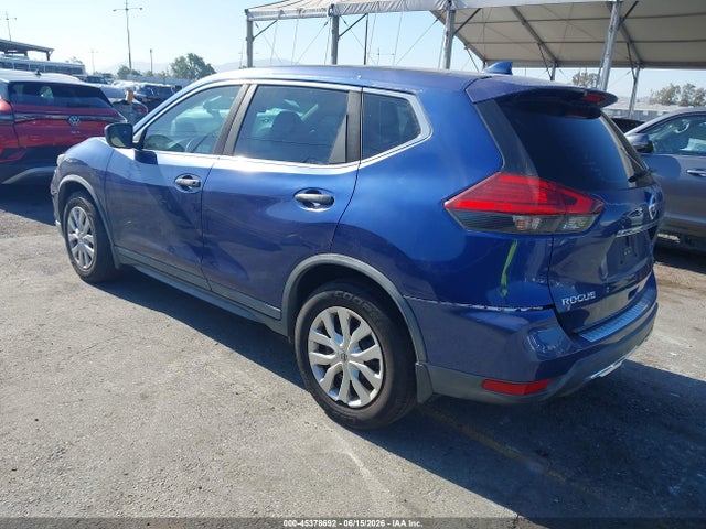 Nissan ROGUE S 2017 KNMAT2MT9HP600126 Image 3