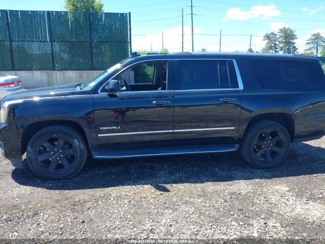45378704 :رقم المزاد ، 1GKS2HKJ9KR390591 vin ، 2019 Gmc Yukon Xl Denali مزاد بيع