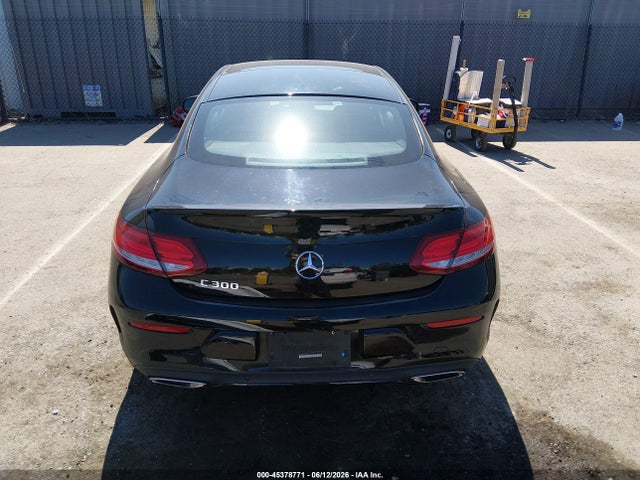 Mercedes-Benz C 300 2018 WDDWJ4JB2JF666344 Image 19