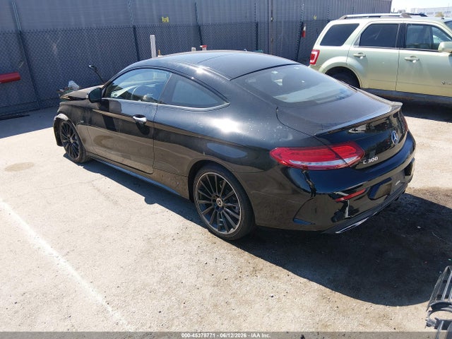 Mercedes-Benz C 300 2018 WDDWJ4JB2JF666344 Image 3