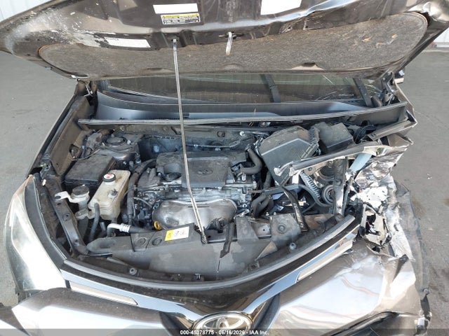 Toyota RAV4 LE 2017 JTMZFREV7HJ708587 Image 10