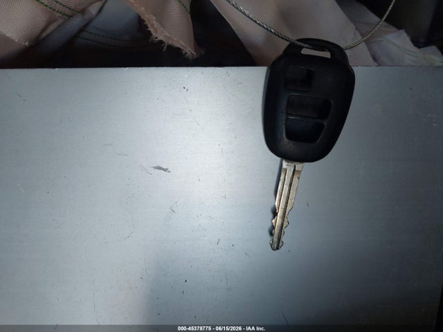 Toyota RAV4 LE 2017 JTMZFREV7HJ708587 Image 11