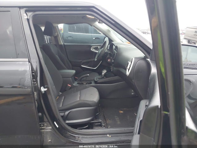 2024 Kia Soul Lx მანქანა იყიდება აუქციონზე, vin: KNDJ23AU6R7916929, აუქციონის ნომერი: 45378778