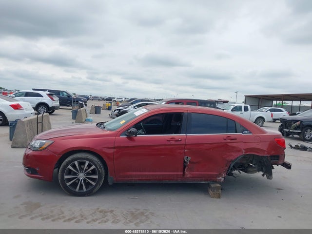 Продажа на аукционе авто 2013 Chrysler 200 Touring, vin: 1C3CCBBB1DN727353, номер лота: 45378810
