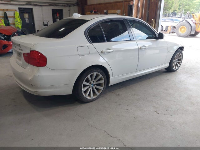 2011 Bmw 328i Xdrive მანქანა იყიდება აუქციონზე, vin: WBAPK7C53BA463883, აუქციონის ნომერი: 45378829