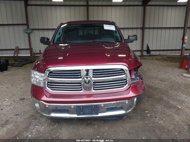1C6RR6LT3HS806234 RAM 1500 Big Horn 4x2 5&#039;7 Box