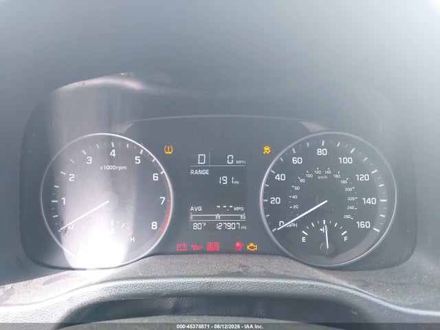 Продажа на аукционе авто 2017 Hyundai Elantra Se, vin: 5NPD84LF5HH121042, номер лота: 45378871