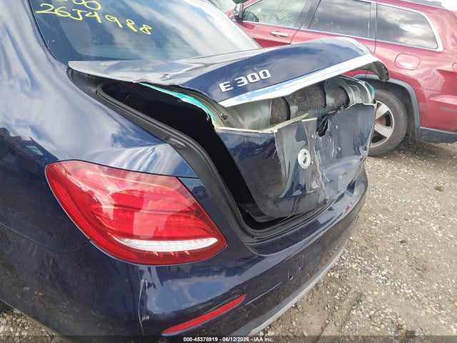 Продаж на аукціоні авто 2017 Mercedes-benz E 300 4matic, vin: WDDZF4KB2HA213930, номер лоту: 45378919