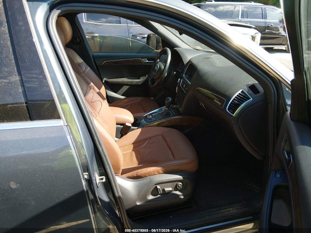 45378985 :رقم المزاد ، WA1LKAFP7AA082641 vin ، 2010 Audi Q5 3.2 Premium مزاد بيع