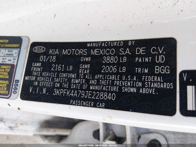 45379009 :رقم المزاد ، 3KPFK4A79JE228840 vin ، 2018 Kia Forte Lx مزاد بيع