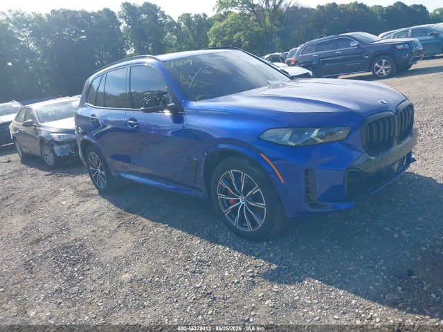 BMW X5 M60i 2025 5UX33EU04S9X45116 zdjęcie główne