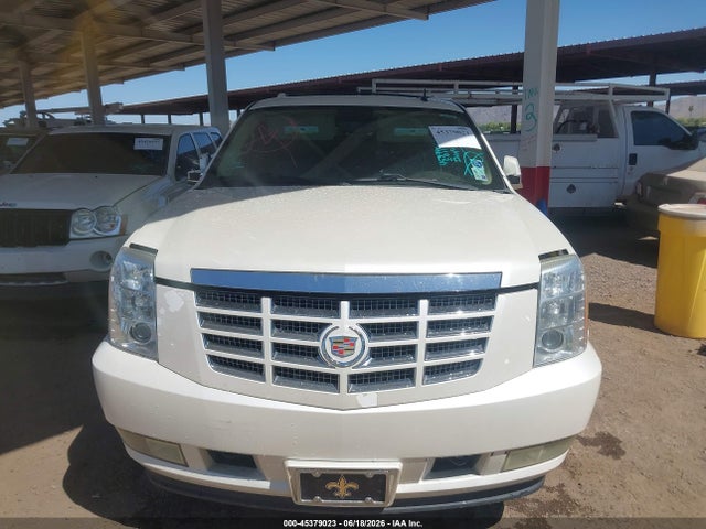 Продажа на аукционе авто 2011 Cadillac Escalade Premium, vin: 1GYS3CEF7BR210036, номер лота: 45379023