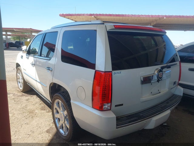 Продажа на аукционе авто 2011 Cadillac Escalade Premium, vin: 1GYS3CEF7BR210036, номер лота: 45379023