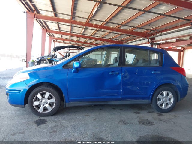 2008 Nissan Versa 1.8 Sl მანქანა იყიდება აუქციონზე, vin: 3N1BC13EX8L390636, აუქციონის ნომერი: 45379040
