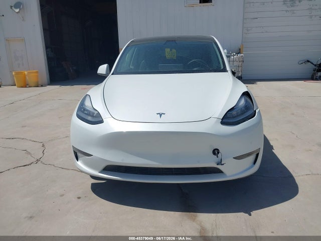 2021 Tesla Model Y Long Range Dual Motor All-wheel Drive მანქანა იყიდება აუქციონზე, vin: 5YJYGDEE4MF303722, აუქციონის ნომერი: 45379049