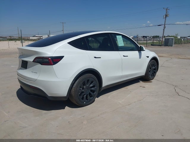 2021 Tesla Model Y Long Range Dual Motor All-wheel Drive მანქანა იყიდება აუქციონზე, vin: 5YJYGDEE4MF303722, აუქციონის ნომერი: 45379049