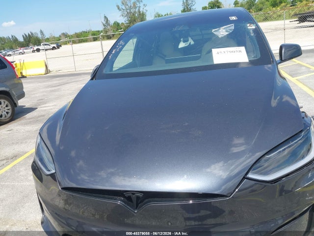 45379058 :رقم المزاد ، 7SAXCBE51TF473212 vin ، 2026 Tesla Model X All-wheel Drive مزاد بيع