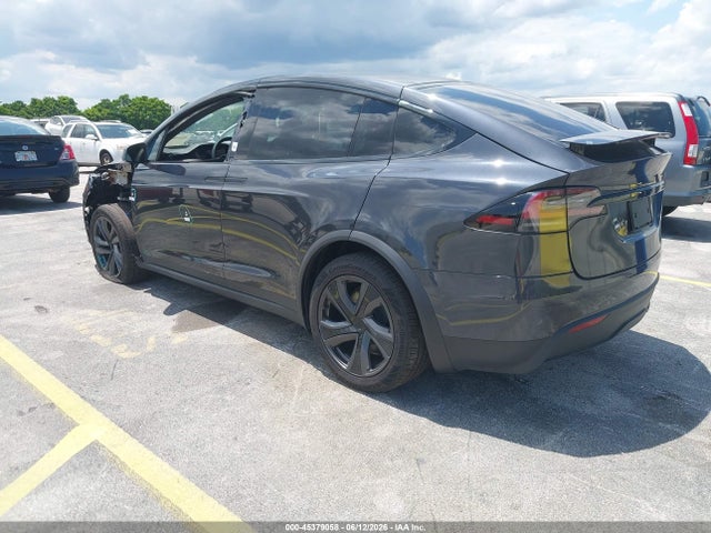 45379058 :رقم المزاد ، 7SAXCBE51TF473212 vin ، 2026 Tesla Model X All-wheel Drive مزاد بيع