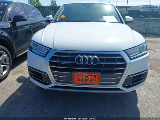 2018 Audi Q5 2.0t Premium/2.0t Tech Premium მანქანა იყიდება აუქციონზე, vin: WA1ANAFY1J2153589, აუქციონის ნომერი: 45379089
