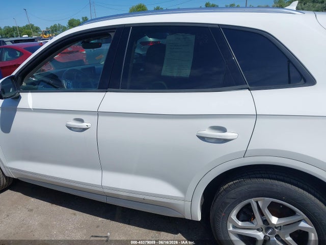 2018 Audi Q5 2.0t Premium/2.0t Tech Premium მანქანა იყიდება აუქციონზე, vin: WA1ANAFY1J2153589, აუქციონის ნომერი: 45379089