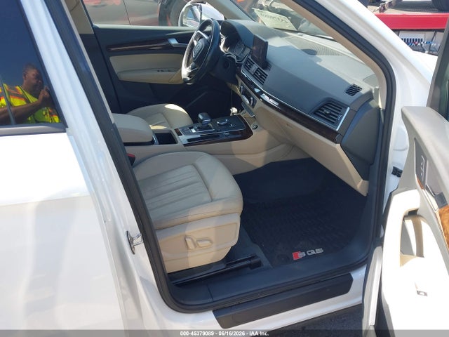 2018 Audi Q5 2.0t Premium/2.0t Tech Premium მანქანა იყიდება აუქციონზე, vin: WA1ANAFY1J2153589, აუქციონის ნომერი: 45379089