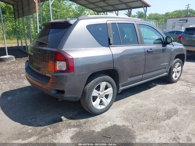 45379154 :رقم المزاد ، 1C4NJCBA9GD665430 vin ، 2016 Jeep Compass Sport مزاد بيع