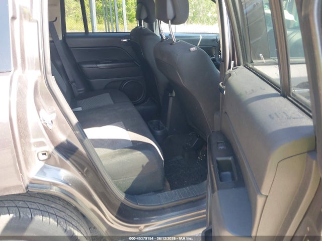 45379154 :رقم المزاد ، 1C4NJCBA9GD665430 vin ، 2016 Jeep Compass Sport مزاد بيع