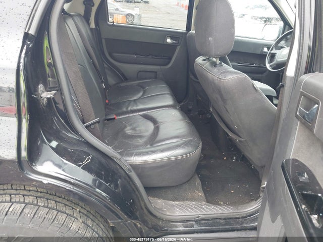 2010 Mazda Tribute I Grand Touring მანქანა იყიდება აუქციონზე, vin: 4F2CY0C7XAKM01561, აუქციონის ნომერი: 45379175