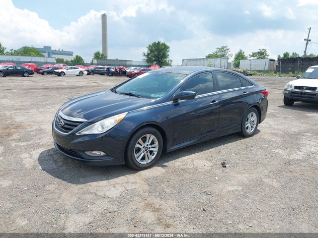 2014 Hyundai Sonata Gls მანქანა იყიდება აუქციონზე, vin: 5NPEB4AC5EH899612, აუქციონის ნომერი: 45379187