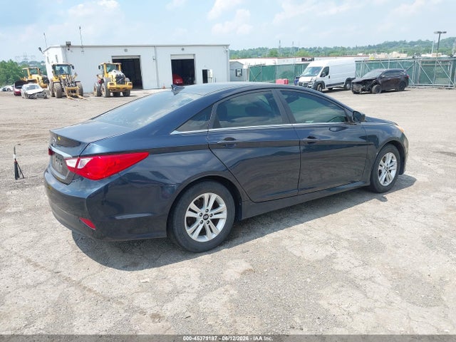 2014 Hyundai Sonata Gls მანქანა იყიდება აუქციონზე, vin: 5NPEB4AC5EH899612, აუქციონის ნომერი: 45379187