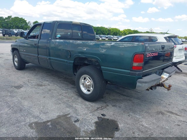 Продаж на аукціоні авто 2000 Dodge Ram 2500 St, vin: 1B7KC23Z0YJ114785, номер лоту: 45379206