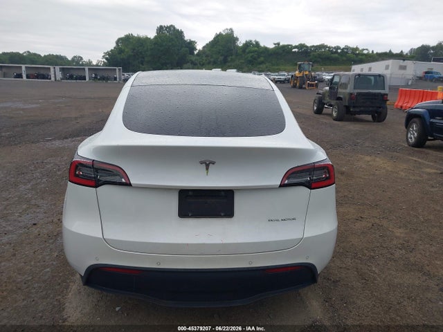 Продажа на аукционе авто 2021 Tesla Model Y Long Range Dual Motor All-wheel Drive, vin: 5YJYGDEE1MF085125, номер лота: 45379207