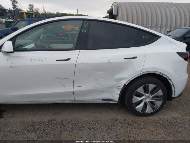 Продажа на аукционе авто 2021 Tesla Model Y Long Range Dual Motor All-wheel Drive, vin: 5YJYGDEE1MF085125, номер лота: 45379207