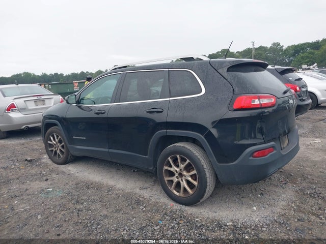 45379254 :رقم المزاد ، 1C4PJLCB7JD531281 vin ، 2018 Jeep Cherokee Latitude Fwd مزاد بيع