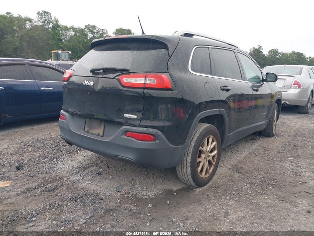 45379254 :رقم المزاد ، 1C4PJLCB7JD531281 vin ، 2018 Jeep Cherokee Latitude Fwd مزاد بيع